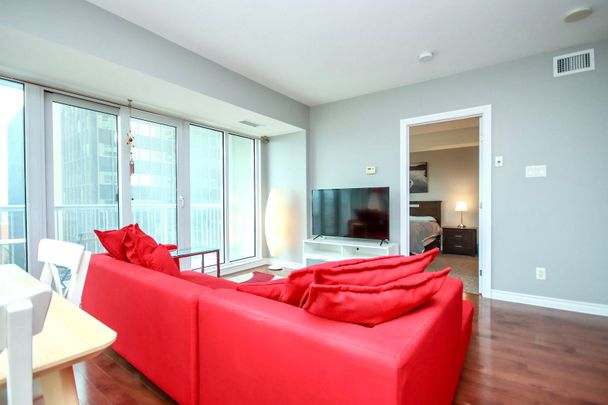 For Lease - 234 Rideau Street Unit# 701, Lower Town - Sandy Hill, Ontario - Photo 1