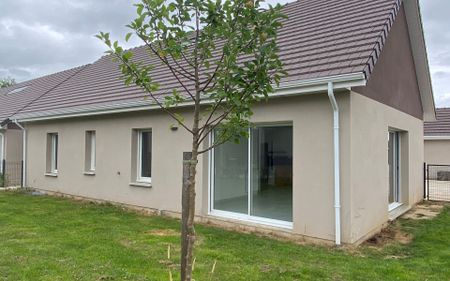 Maison à louer 4 pièces • 90,12 m2 Le Neubourg - Photo 3