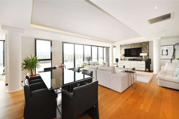 St. Katharines Way, London, E1W 1BE - Photo 1