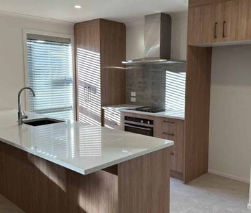Brand New 3 bedrooms in Otaki - Photo 1