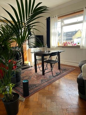 2 Bed Flat, Goodwood Mansions, SW9 - Photo 1