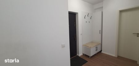 Închiriez apartament de 2 camere,situat in cartierul Turnisor,bloc nou - Photo 5
