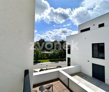 Pronájem moderní novostavby 1+kk s parkováním na Tyršově nábřeží ve... - Photo 4