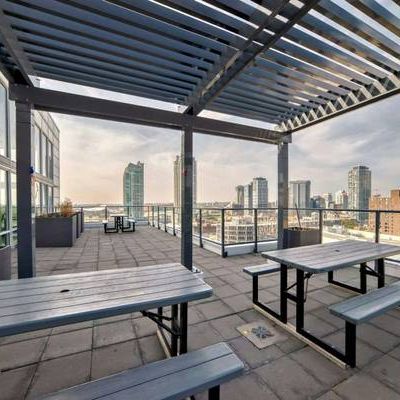 NICE NEWER CONDO FOR RENT - Photo 4