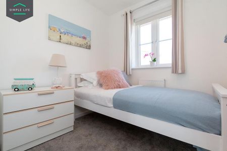 3 bedroom semi-detached house to rent - Photo 5