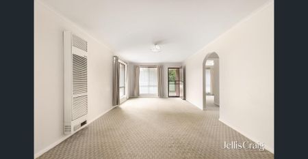 Central Two Bedroom Unit Ready To Call Home - Photo 5