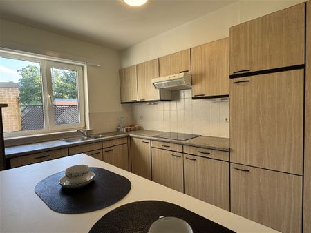 Appartement te huur in Stekene - Photo 2