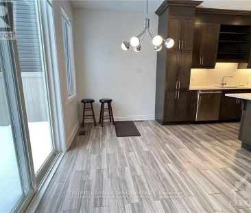 754 DEVARIO CRESCENT - Photo 5