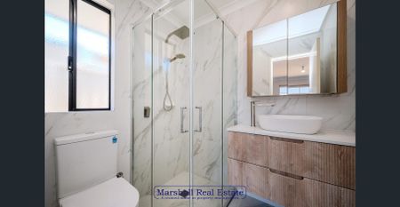 4x2 Summer Entertainer with Pool - Photo 2