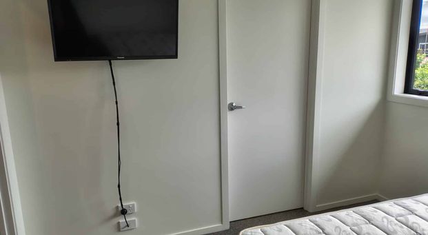 1 Bedroom & Ensuite - Hillcrest - Photo 1
