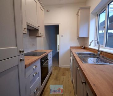 2 bedroom terraced house to rent - Photo 6