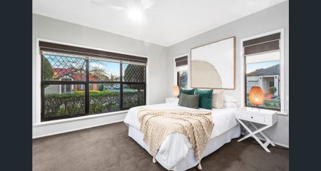 Opulent Mawson Lakes Living - Photo 3