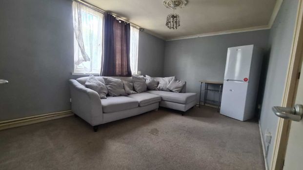 Carlton Grove, Peckham - Photo 1