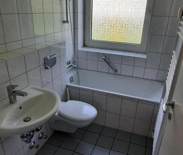 Bei VIVAWEST die Sonnenstrahlen auf dem eigenen Balkon genießen. - Photo 3