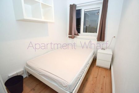 1 bedroom in a flat share to rent - Photo 2