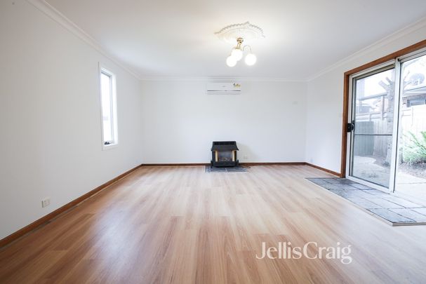 14 Railway Parade, Newport VIC 3015 - House For Rent | Domain - Photo 1