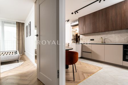 Apartament w wysokim standardzie z balkonem | NOHO - Фото 2