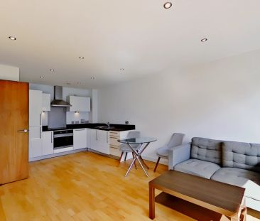 1 Bed 1 Bath - Photo 3