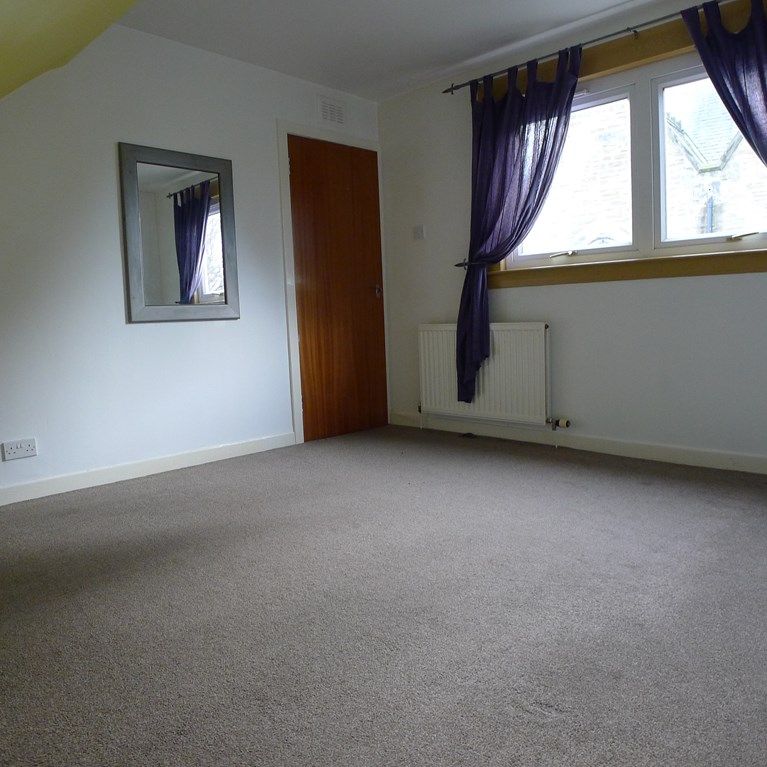 Property to let in Dundee - Photo 1