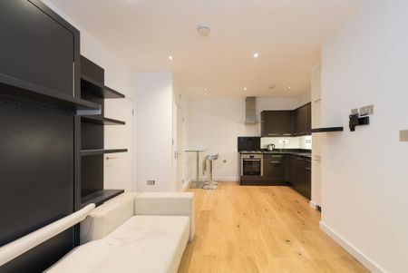 Studio to rent - Photo 3