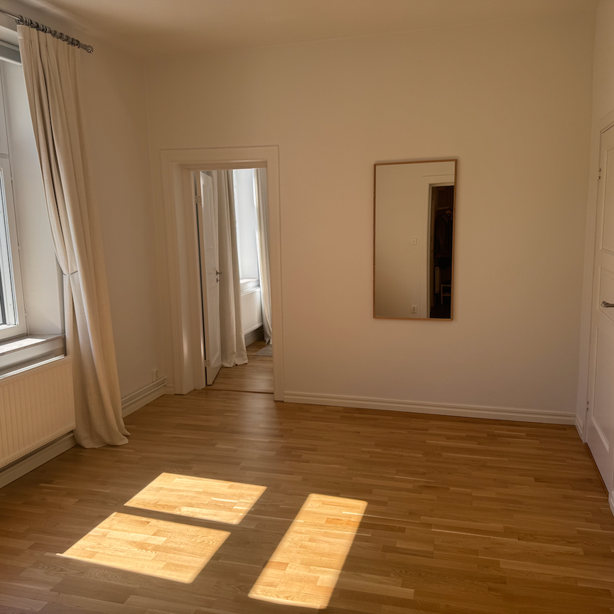 Lorensbergsgatan, Göteborg - Photo 1
