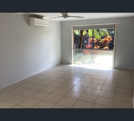 8 Thistlebank Street, Durack, Qld 4077 - Photo 1