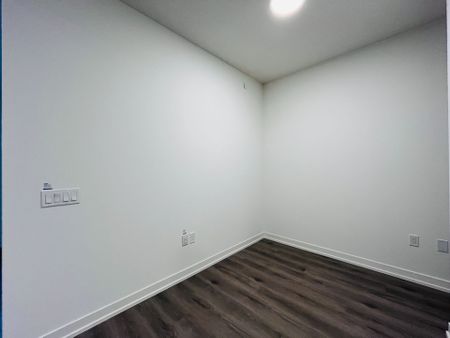 For Lease - 28 Interchange Way Unit# 310, Vaughan, Ontario - Photo 3