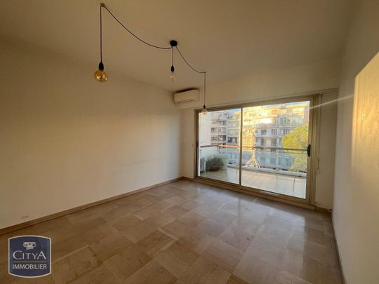 Location Appartement 2 pièces 51m² NICE 06200 - Photo 1