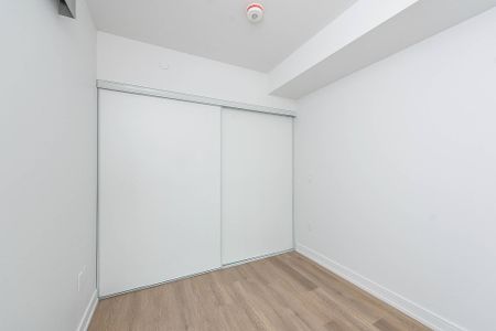 For Lease - 1 JARVIS Street Unit# 1305, Hamilton, Ontario - Photo 4