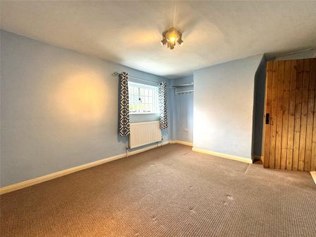 2 bedroom terraced house to rent - Photo 3