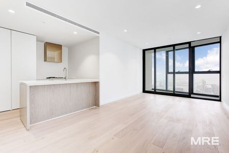 6005/135 A'Beckett Street, Melbourne - Photo 5