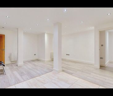 1 Bed Flat, Golders Green Road, NW11 - Photo 3