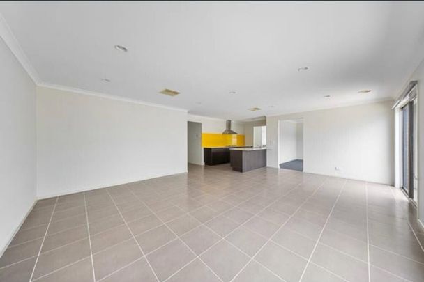 Clyde North - Photo 1