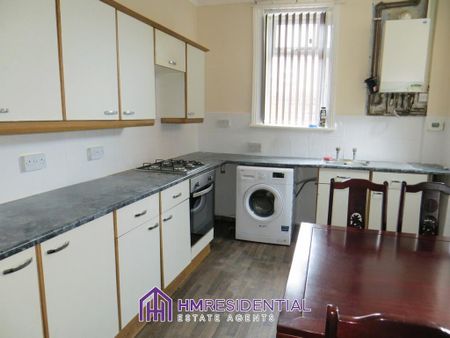 3 bedroom terraced house to rent - Photo 5