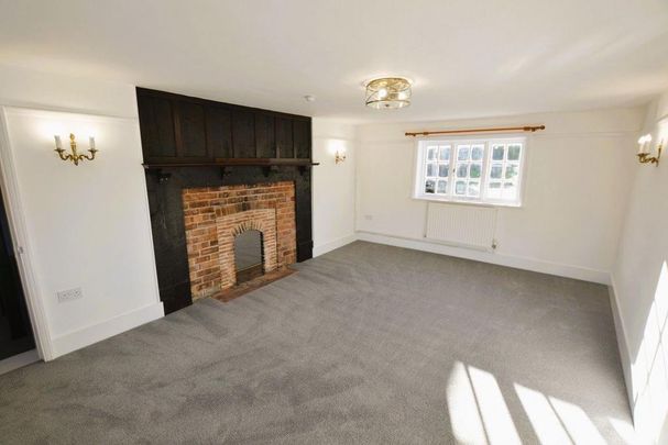 3 bedroom detached house to rent - Photo 1