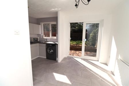 Launceston Drive, Nuneaton - Photo 5