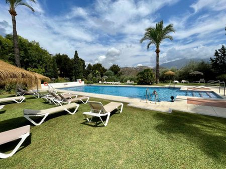 Ground Floor Apartment in Marbella - Photo 5