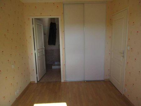 Location appartement t1 bis 2 pièces 29 m² à Rodez (12000) BOURRAN - Photo 2