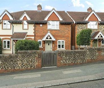 Tilford Street, Tilford, Farnham, Surrey, GU10 - Photo 1