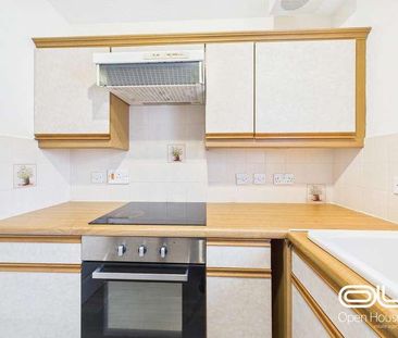 Peter James Court, Stafford, ST16 - Photo 3