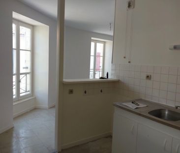 LOCATION Appartement, T1Bis, VALENCE EN POITOU COUHE - Photo 1