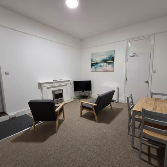 2 bedroom house share to rent - Photo 1