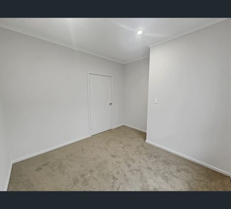 14 Primrose Court Rd, Davoren Park, SA 5113 - Photo 4