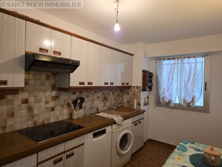 Location Appartement 2 pièces 62m² NICE 06300 - Photo 4