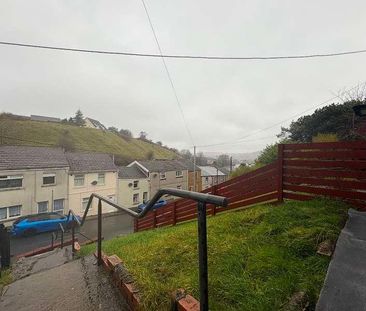 Cwm Rhos View, Tredegar, NP22 - Photo 6