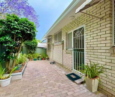 Well Maintained | Charming| Rare| Bright | Stylish| Two Bedder Vill... - Photo 1