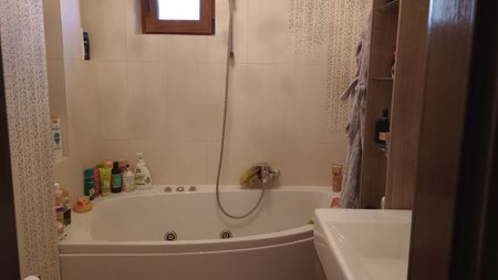 Apartament 3 camere, decomandat, zona Centrala - Fotografie 5