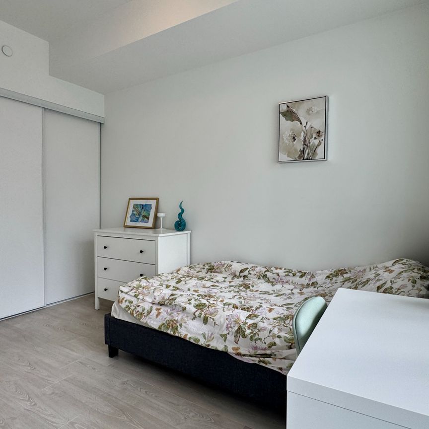 For Lease - 15 Queens Quay Unit# 216, Toronto, Ontario - Photo 1