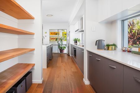 5/458 Bonogin Road, Bonogin QLD 4213 - House For Rent | Domain - Photo 5