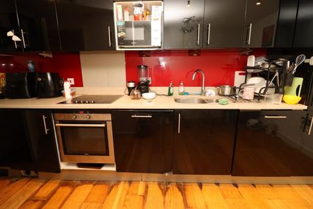 Room in a Shared House, Dovecote House, SE16 - Photo 4